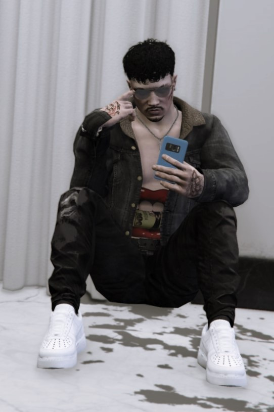 Aaron Arias
