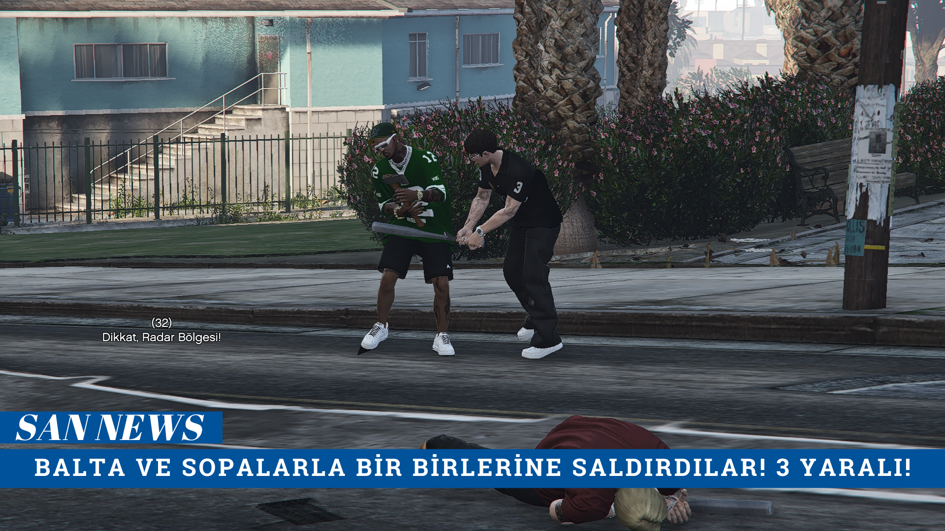 [San News] BALTA VE SOPALARLA BİR BİRLERİNE SALDIRDILAR! 3 YARALI!